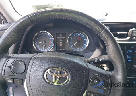 2017 Toyota Corolla Se из США, поврежденный, VIN 5YFBURHE4HP613712